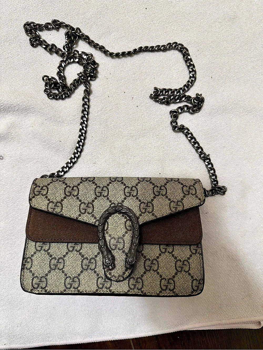 Gucci Dionysus GG Supreme Super Mini Bag GG Supreme Super Mini Crossbody in
